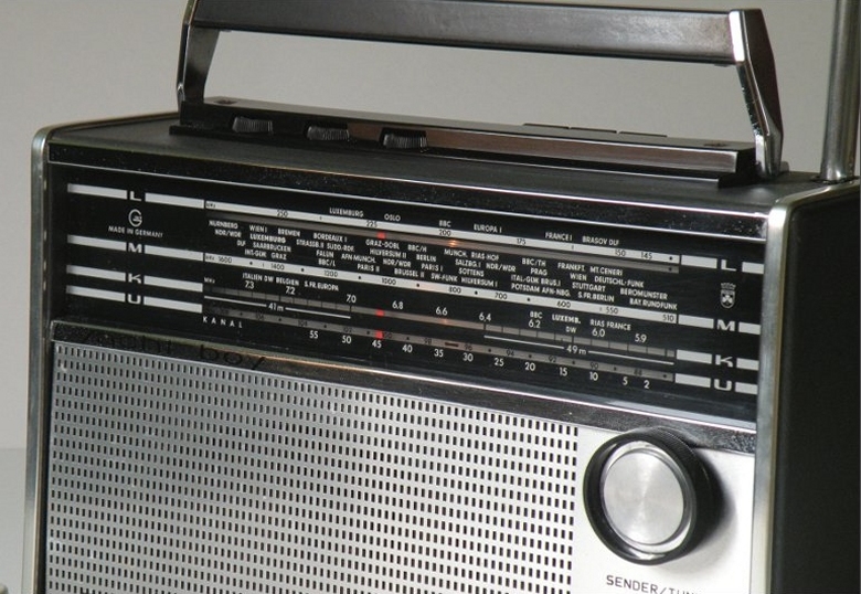 Grundig Yacht Boy 205A